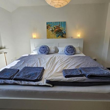 Stadt-Ferienwohnung Mit 55 M² Fuer 2 Erw. Personen Und Kind Bis 3 Jahren Bad Lauterberg Exterior foto
